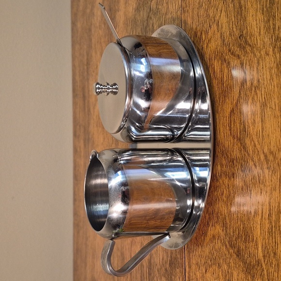 VINTAGE Shiny Chrome Cream and Sugar Set With Spoon And Tray - Picture 2 of 16